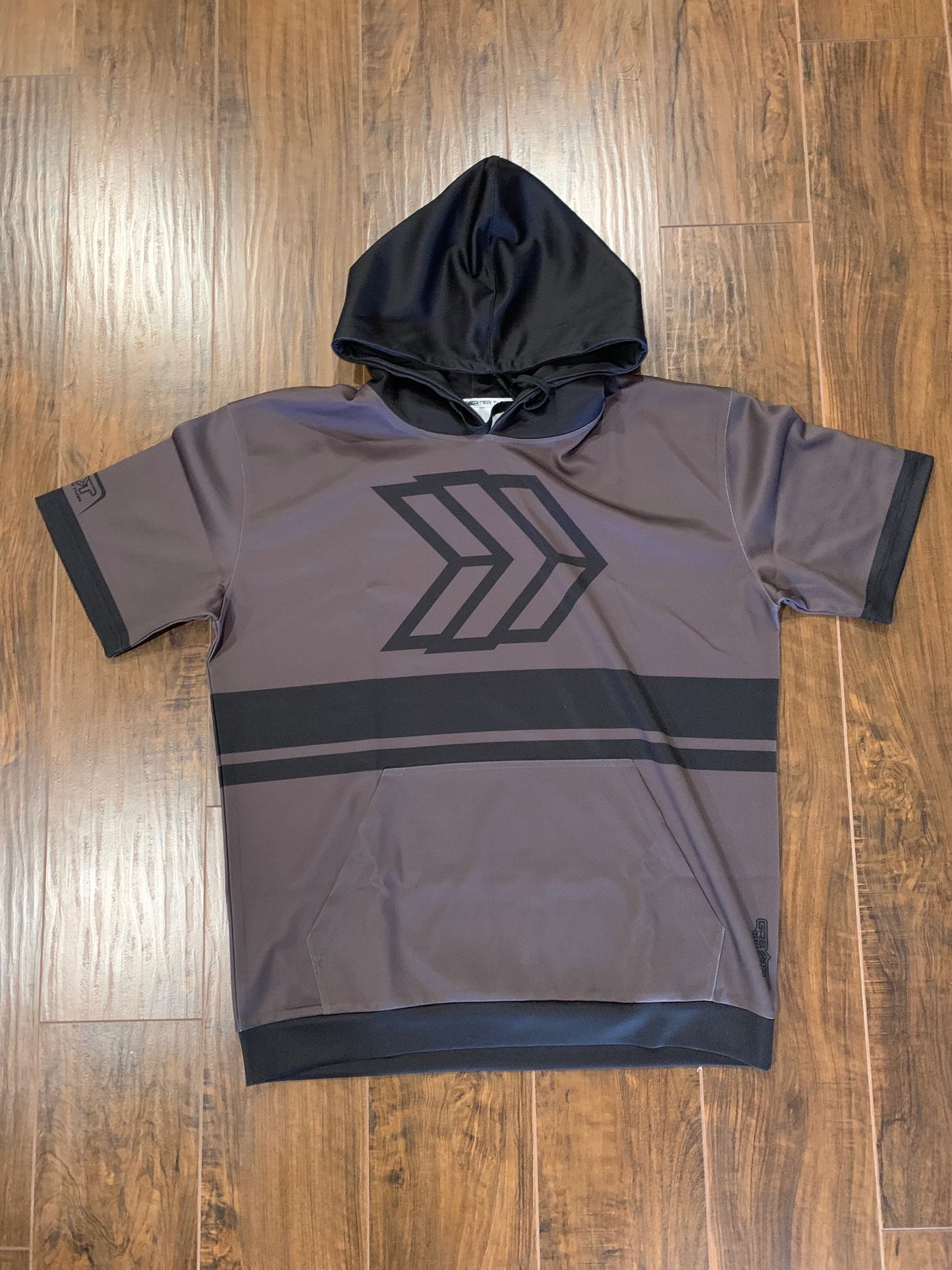 GT Short Sleeve Hoodie